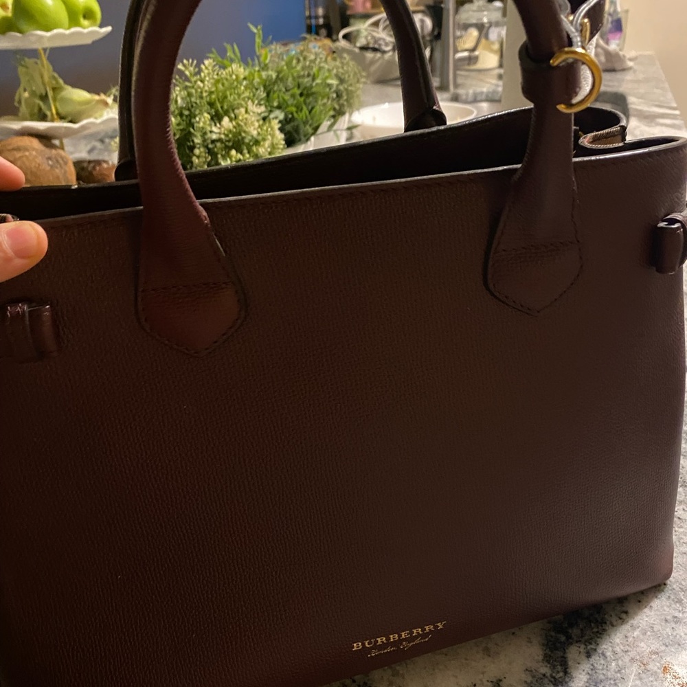 Burberry Banner Bag Medium - ALTERED INSIDE
